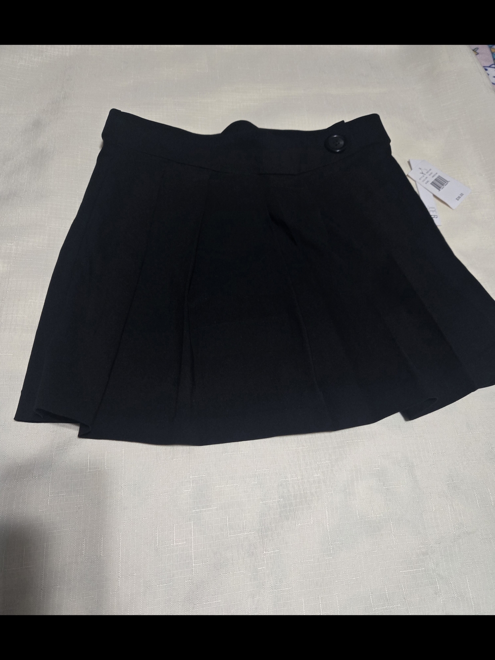NWT Joe B Black Pleated A-Line Mini Skirt